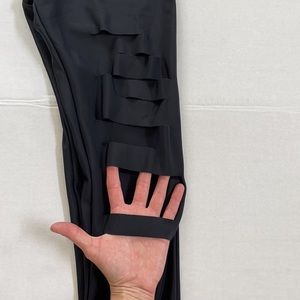 Women’s Onzie Capri Leggings